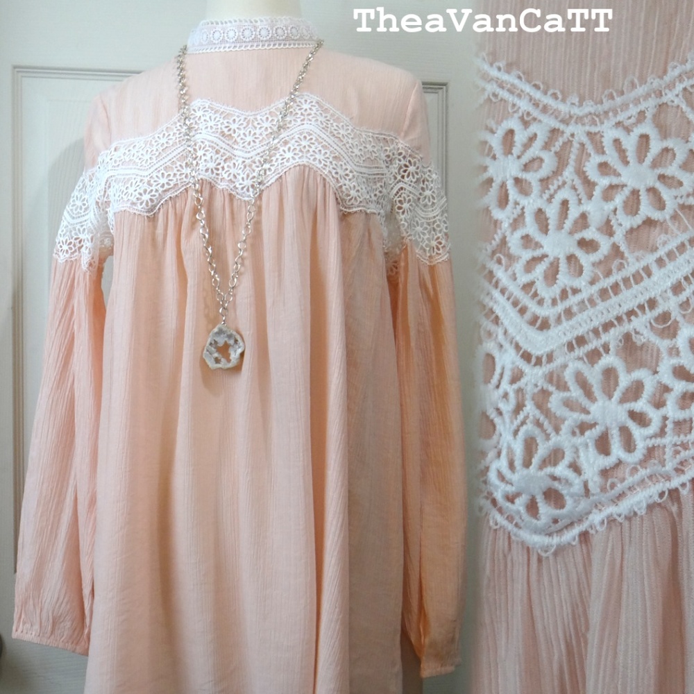 ☆☆Fiona's Peaches Crochet Boho Flowers Tunic!